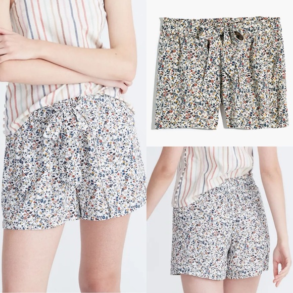 Madewell Pants - Madewell Floral Drapey Pull On Shorts- Large